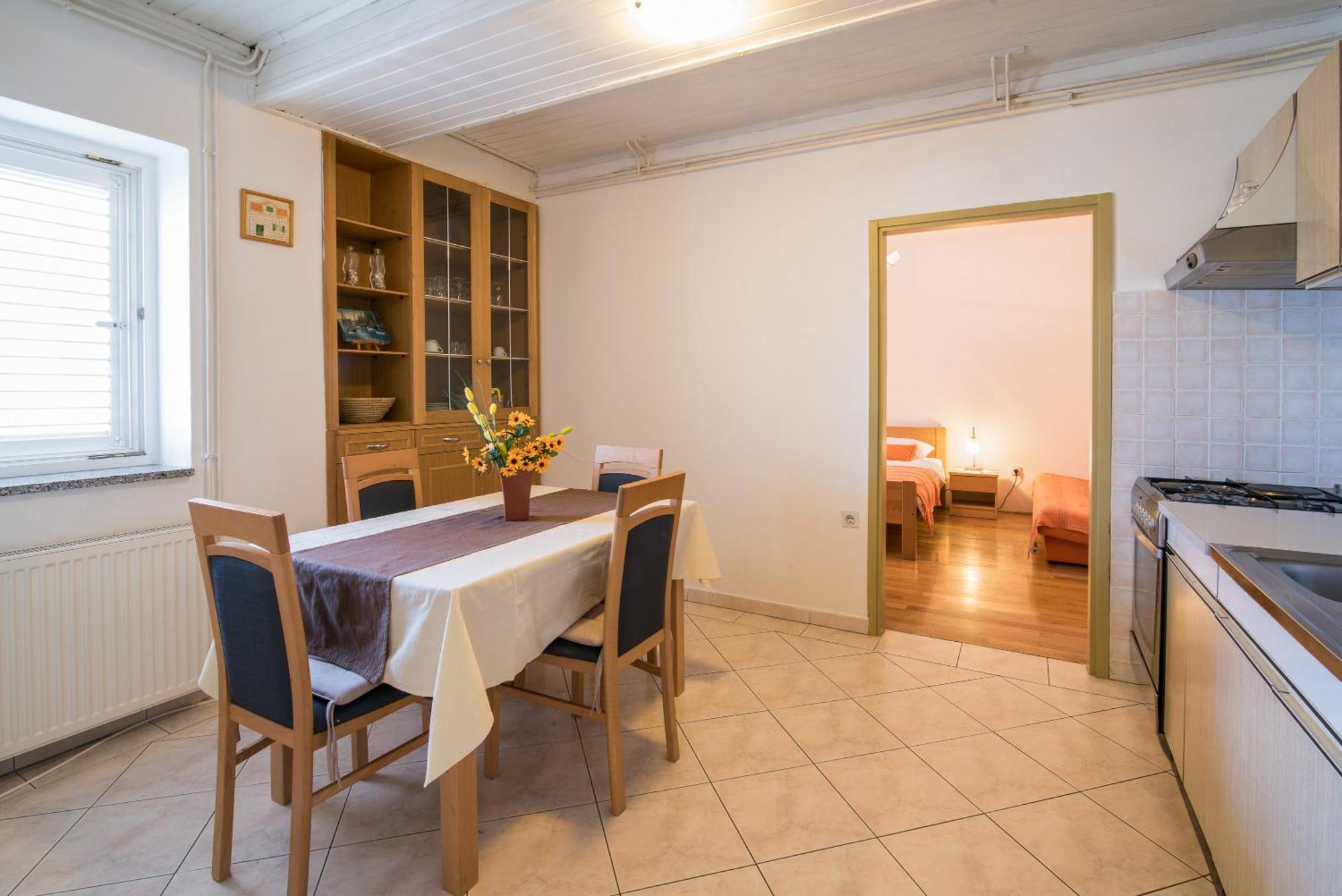 Apartments Villa Ana Крк Екстер'єр фото