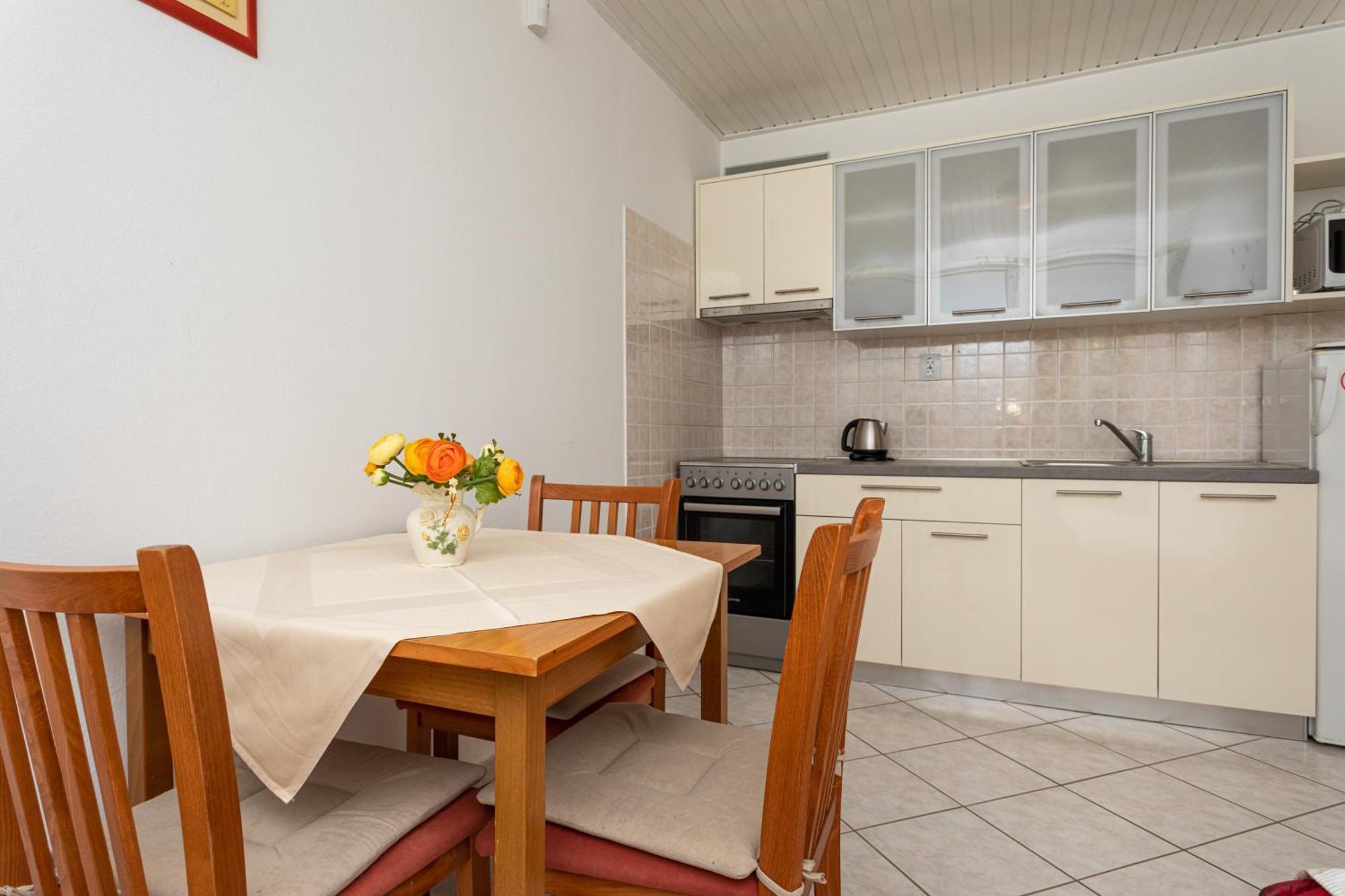 Apartments Villa Ana Крк Номер фото