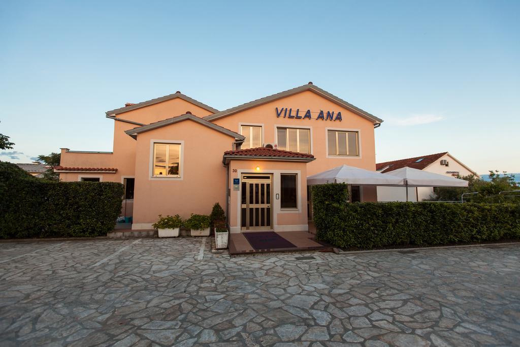 Apartments Villa Ana Крк Екстер'єр фото
