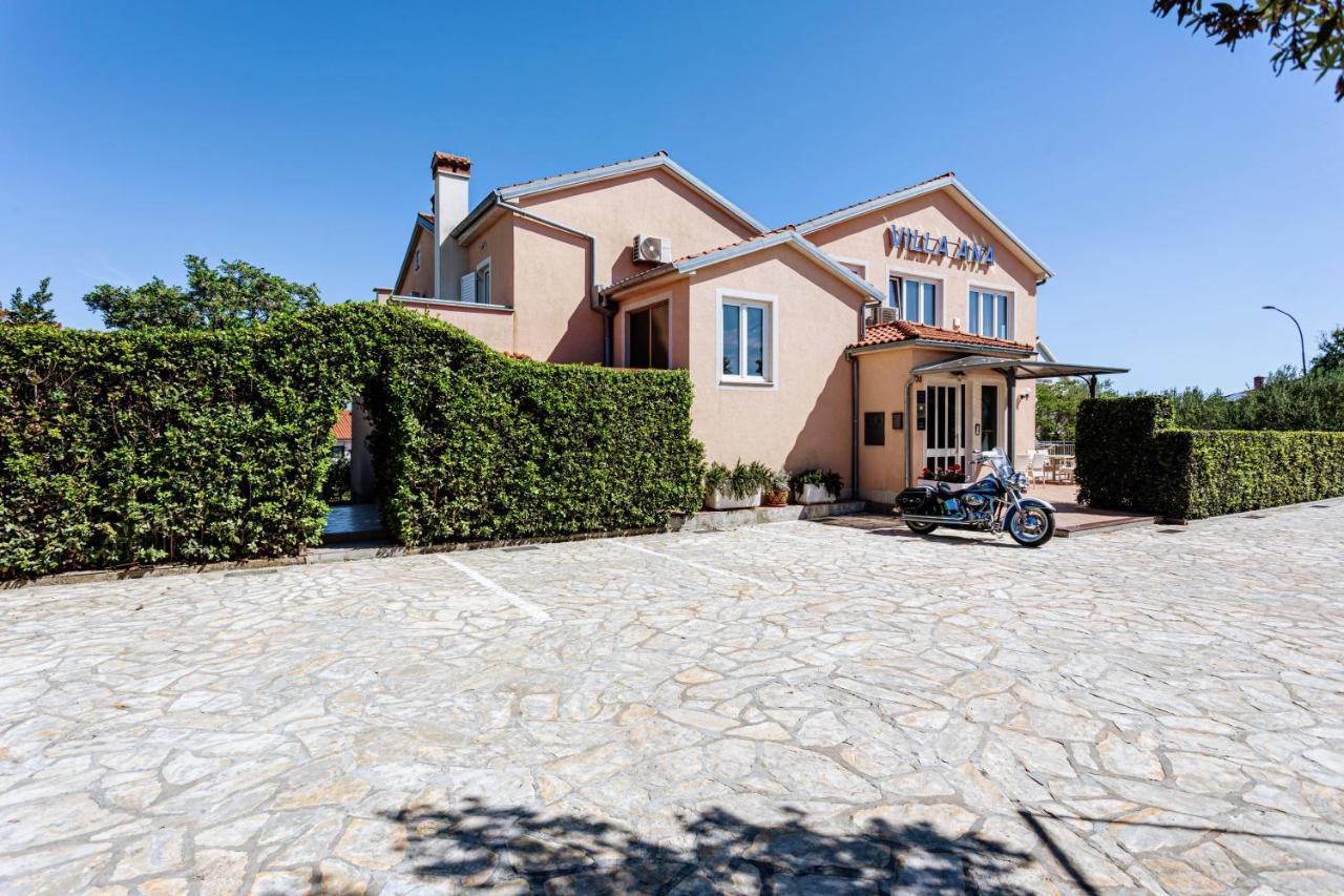 Apartments Villa Ana Крк Екстер'єр фото